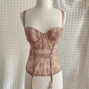 Victoria's Secret Blush Pink Mesh Corset Top Gold Details Size 32C S/M Fairycore